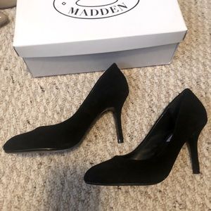 Toronto Steve Madden Black Pump